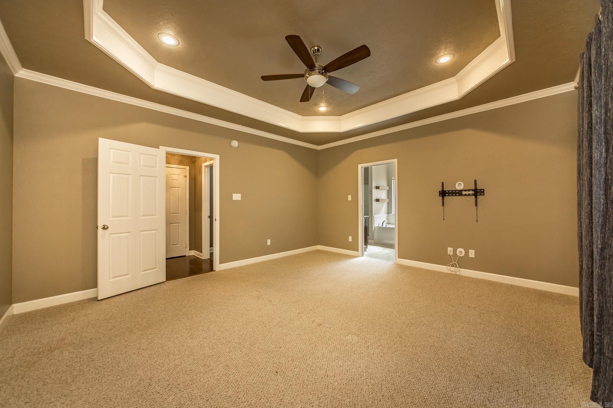 SHADOW CREEK - Residential