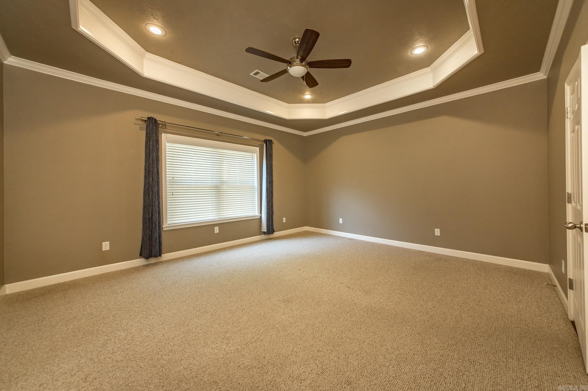 SHADOW CREEK - Residential