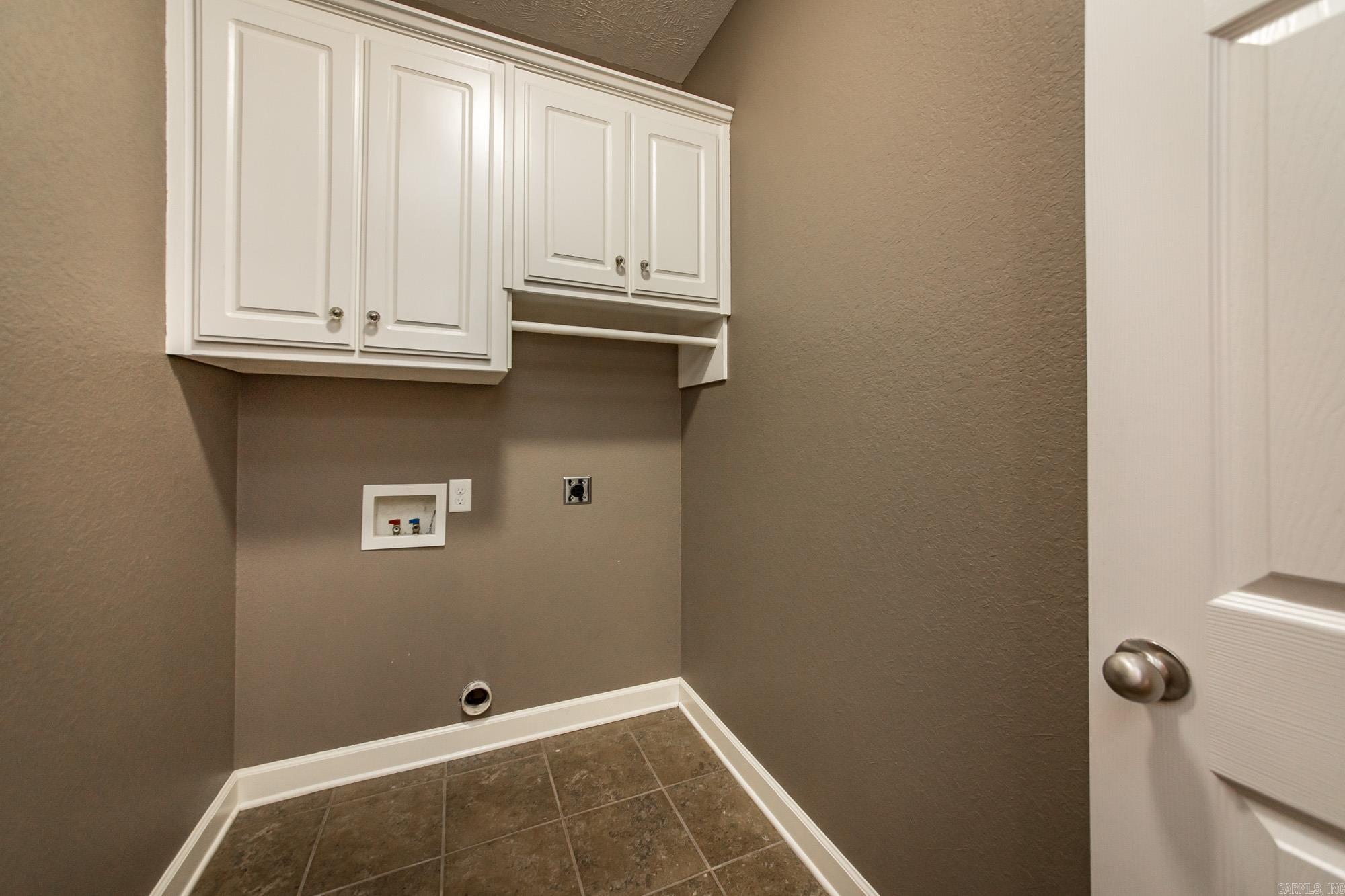 SHADOW CREEK - Residential