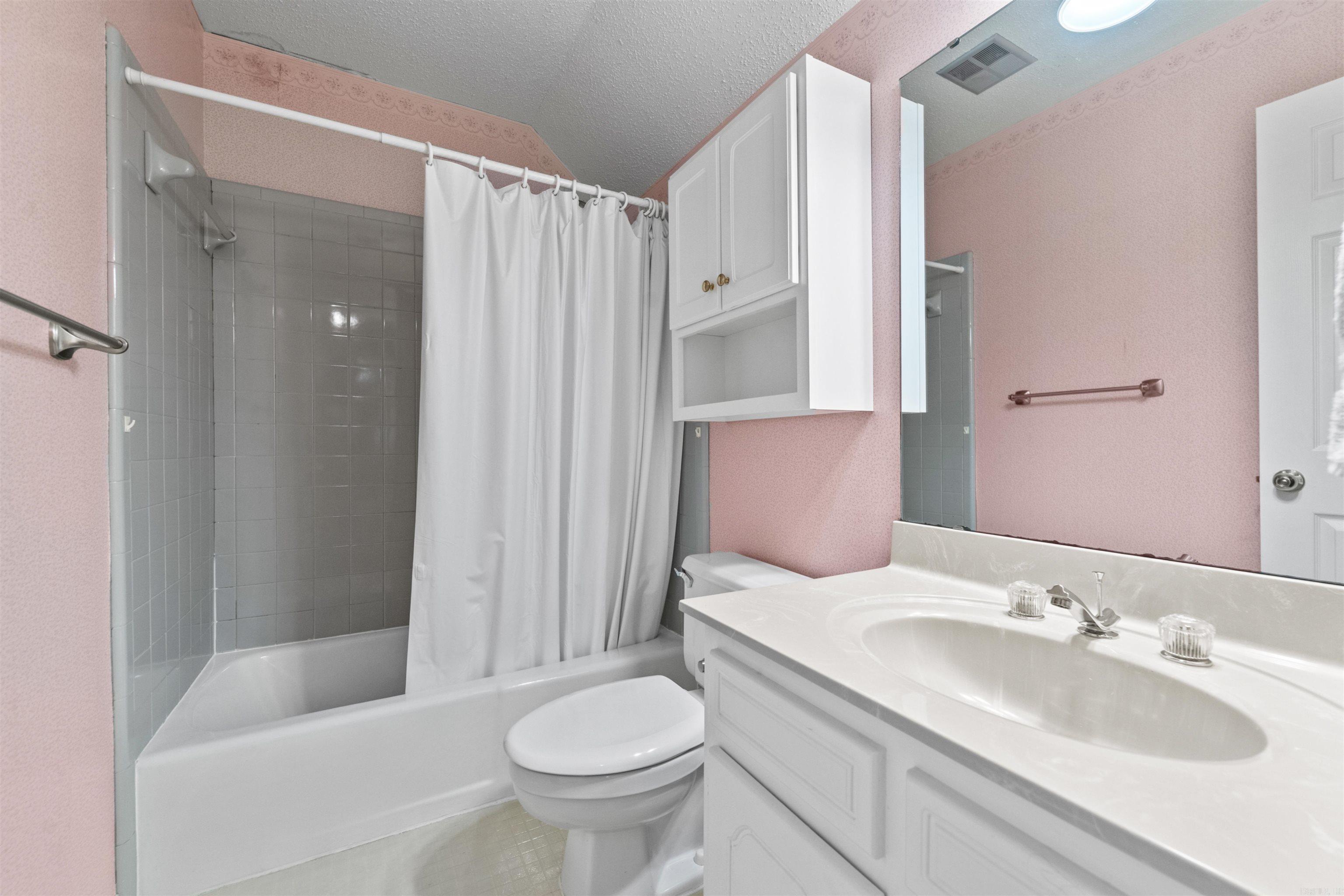 WINDSOR VALLEY ADDN - Residential