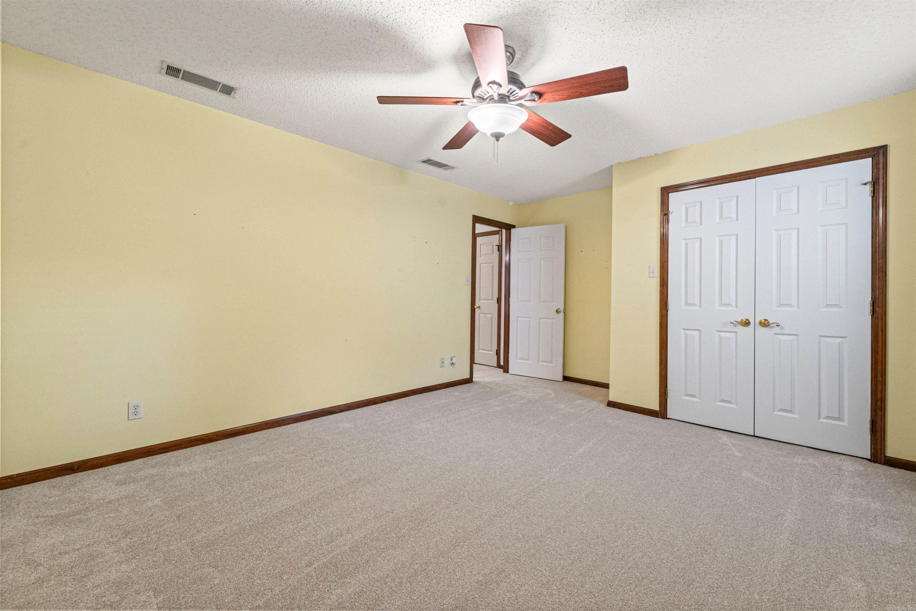 WINDSOR VALLEY ADDN - Residential