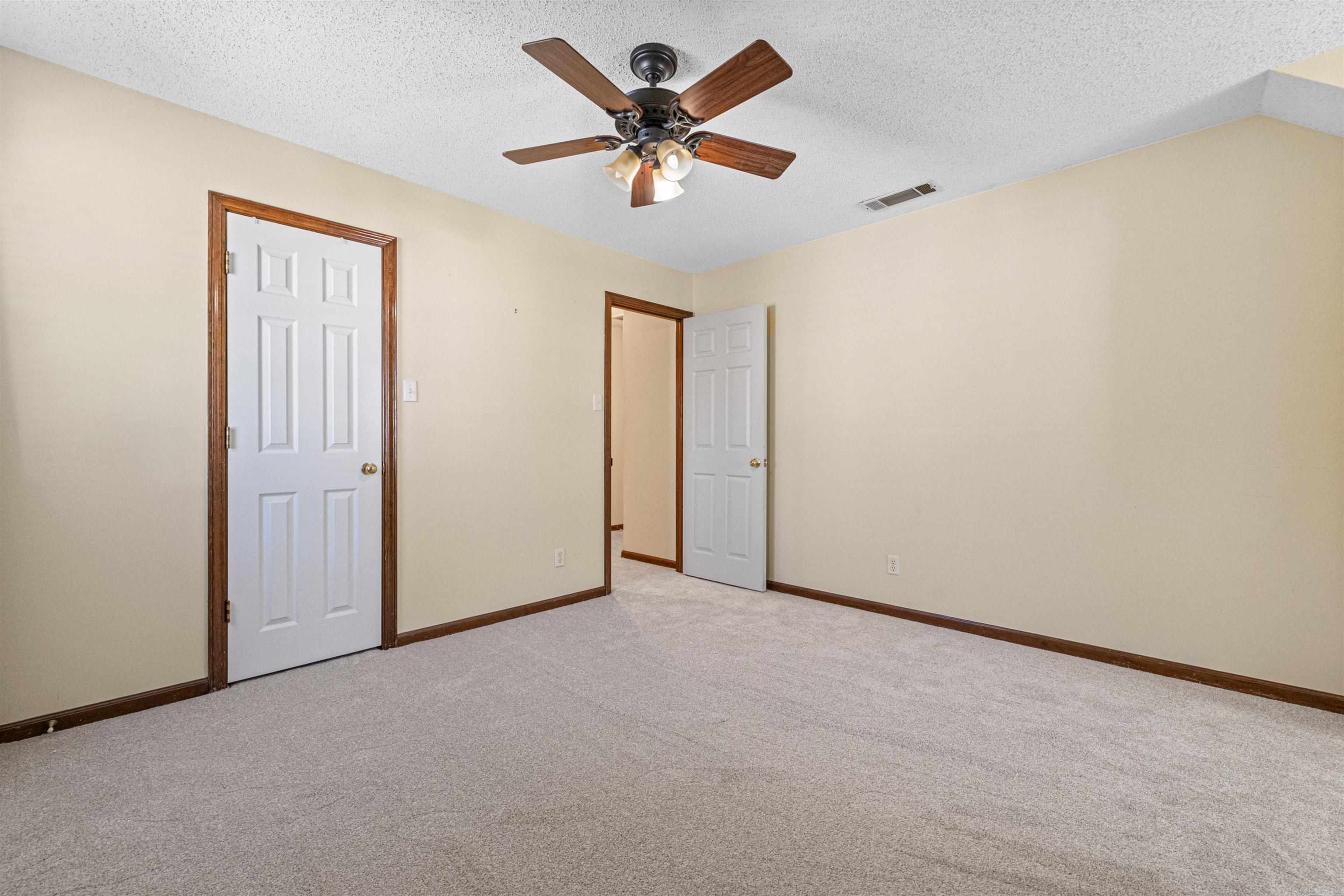 WINDSOR VALLEY ADDN - Residential