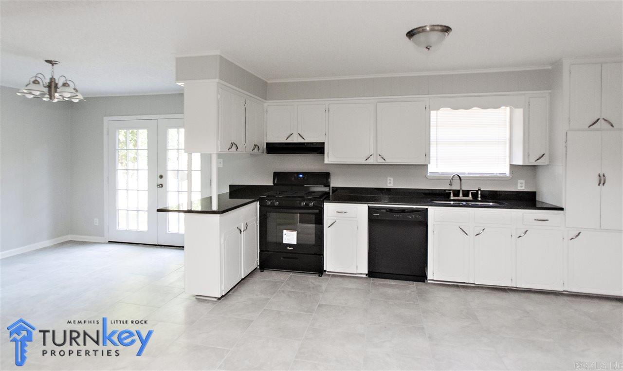 American Manor - Residential Lease