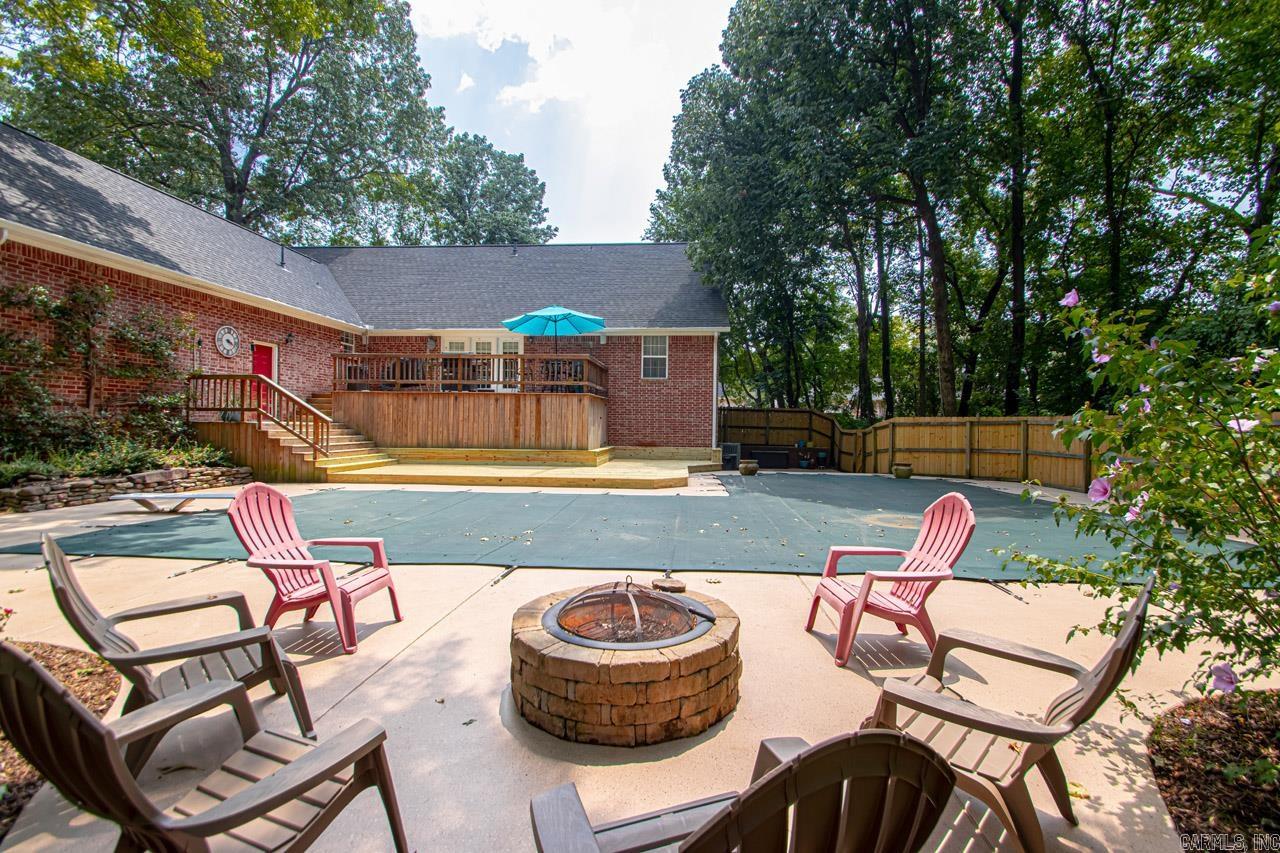 WELLINGTON POINTE - Residential