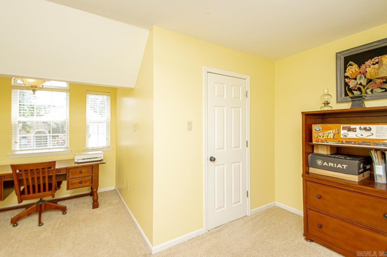 WELLINGTON POINTE - Residential