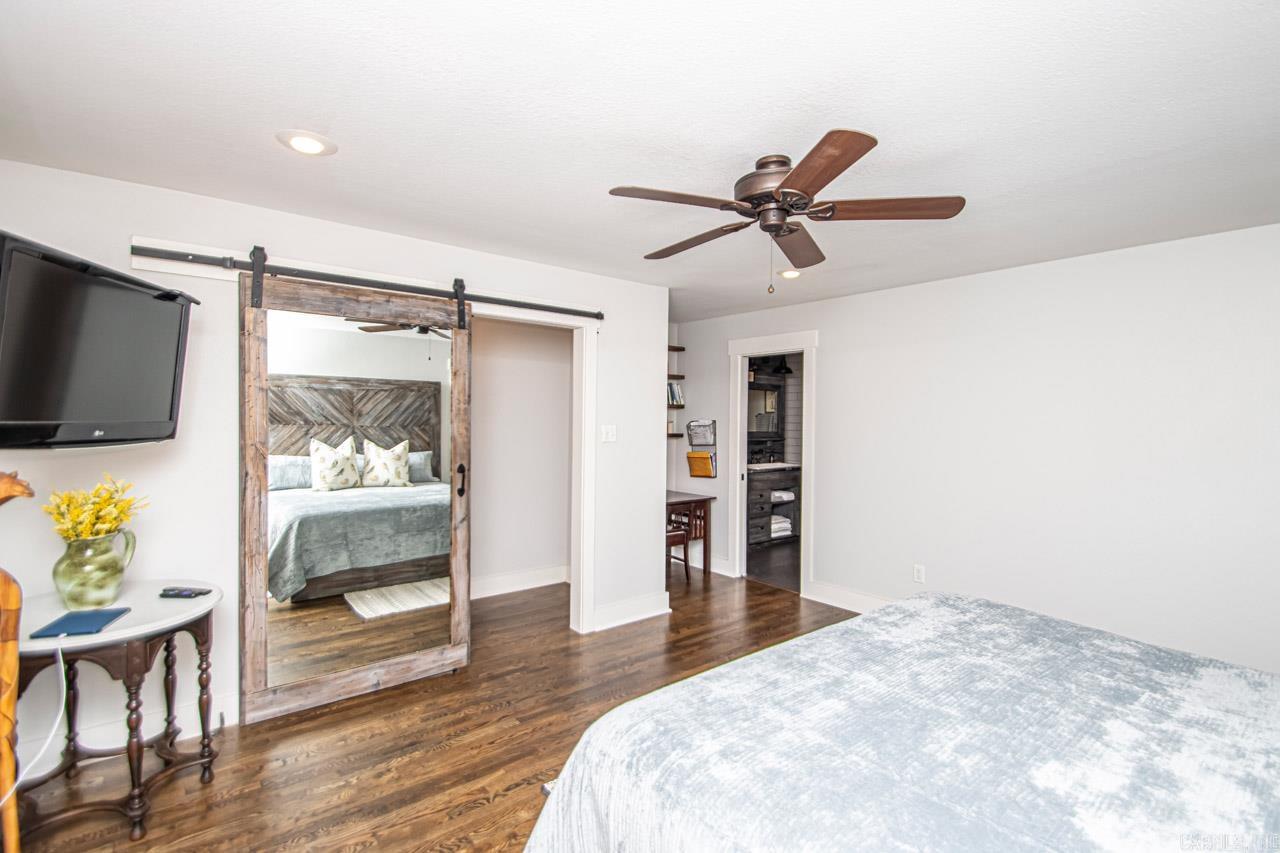 WELLINGTON POINTE - Residential