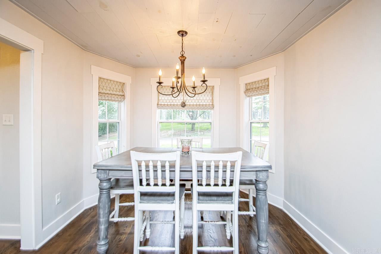 WELLINGTON POINTE - Residential