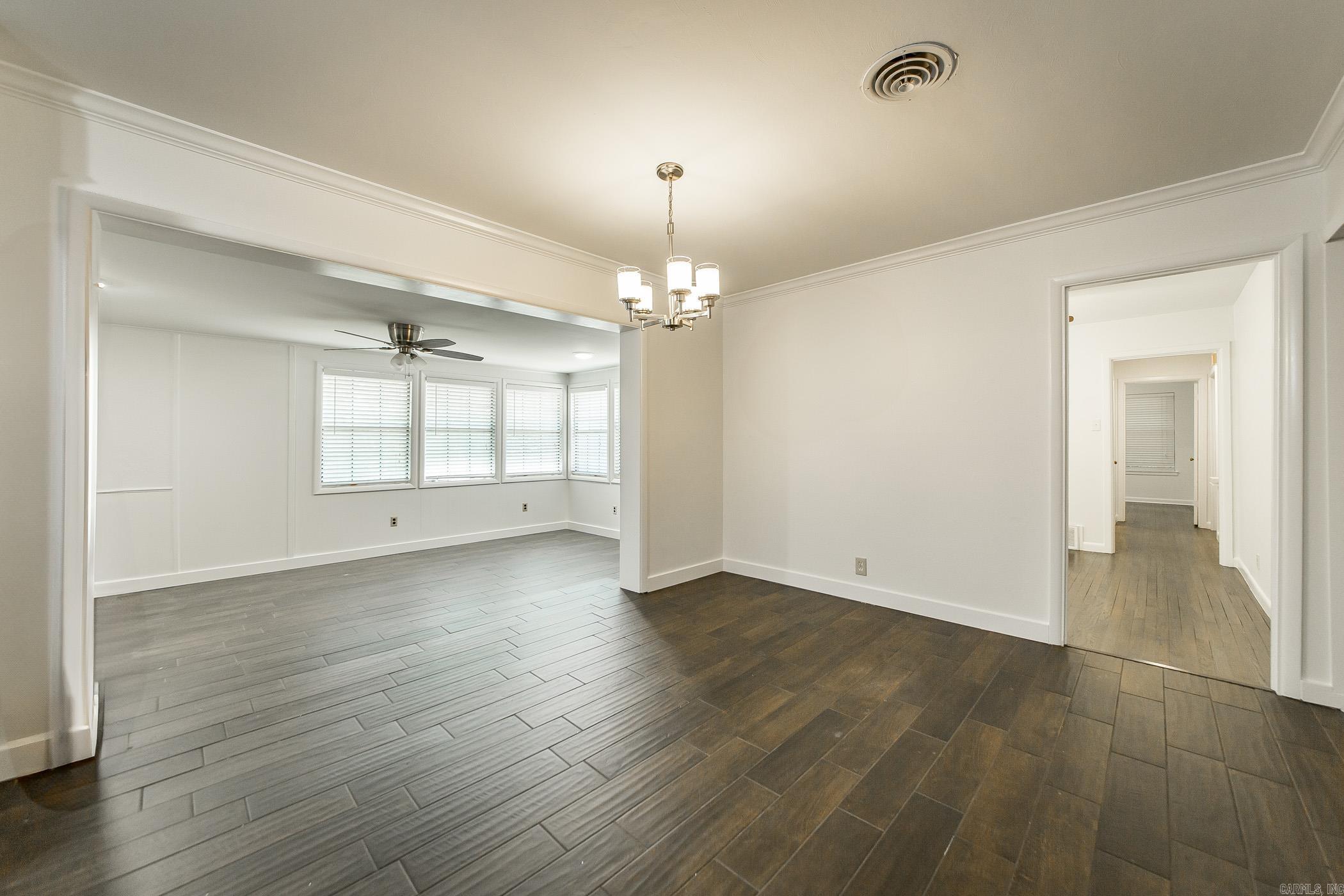 OAKHURST - Residential