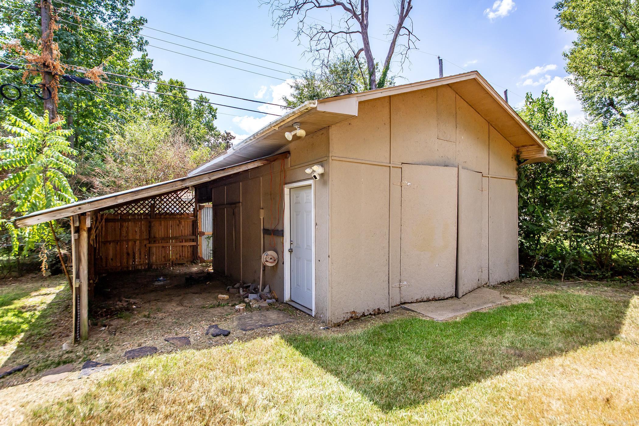 OAKHURST - Residential