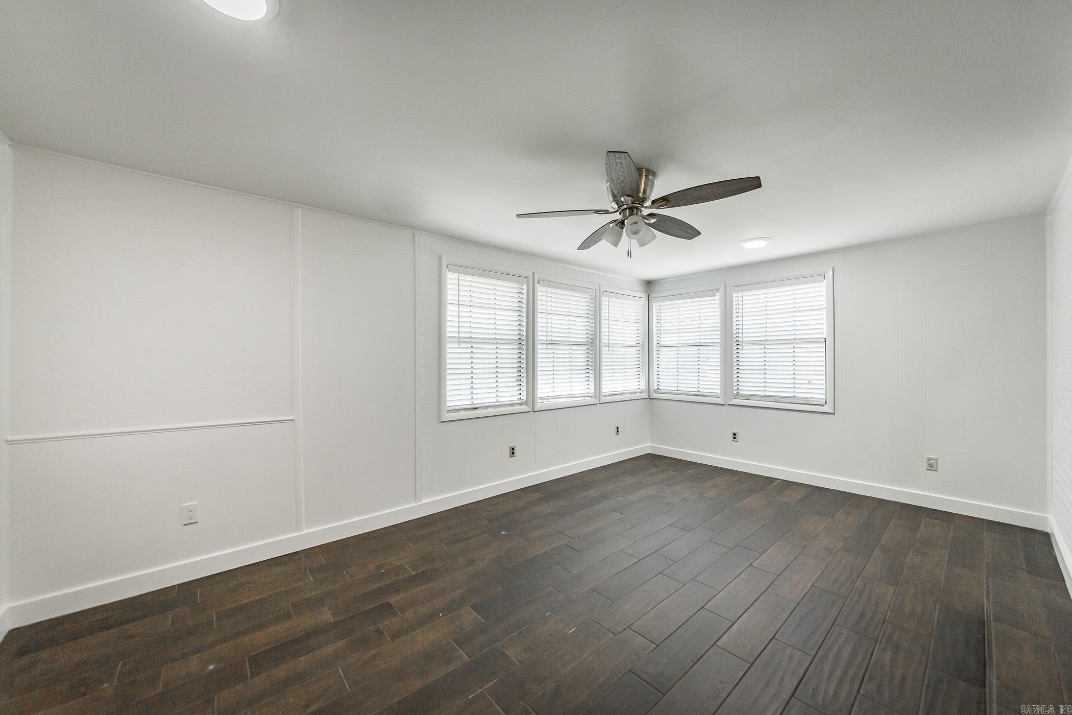 OAKHURST - Residential