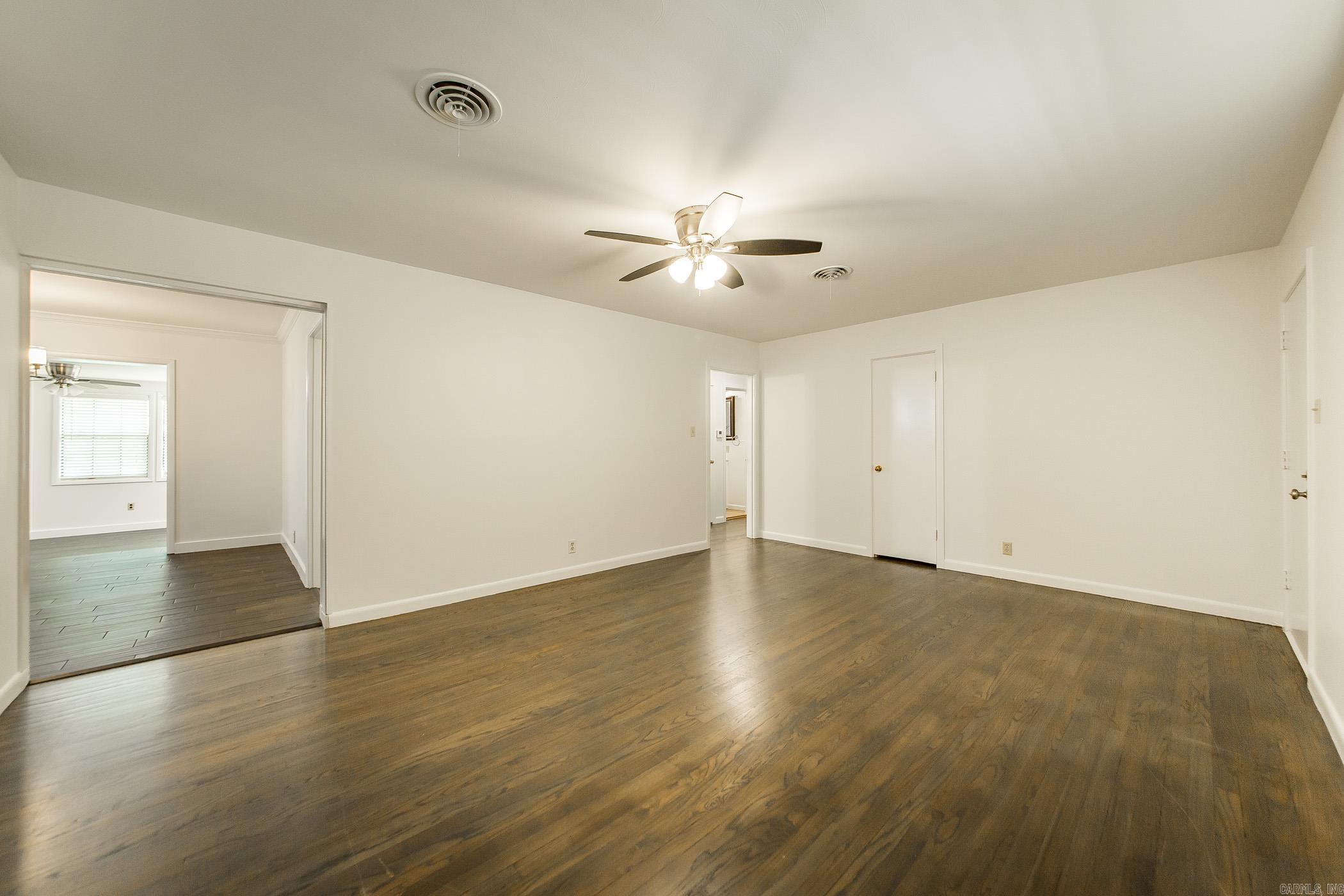 OAKHURST - Residential