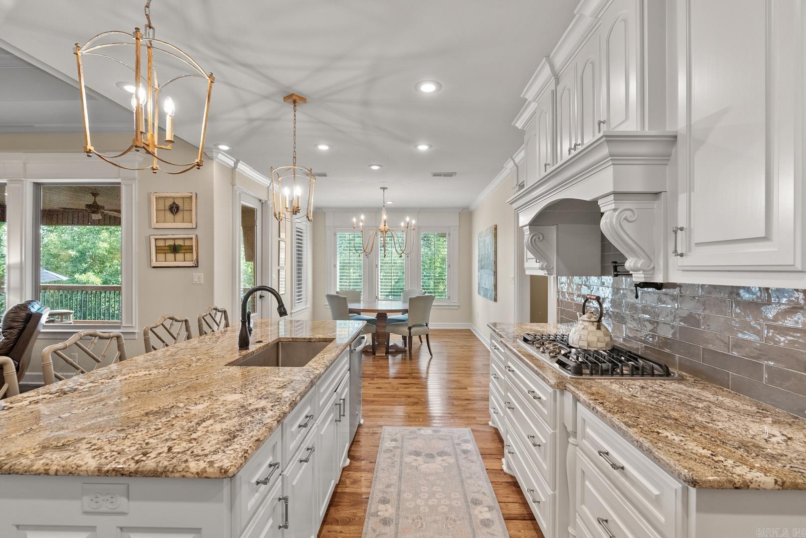 WOODLANDS EDGE - Residential