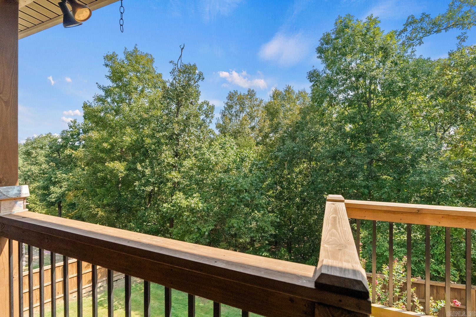 WOODLANDS EDGE - Residential