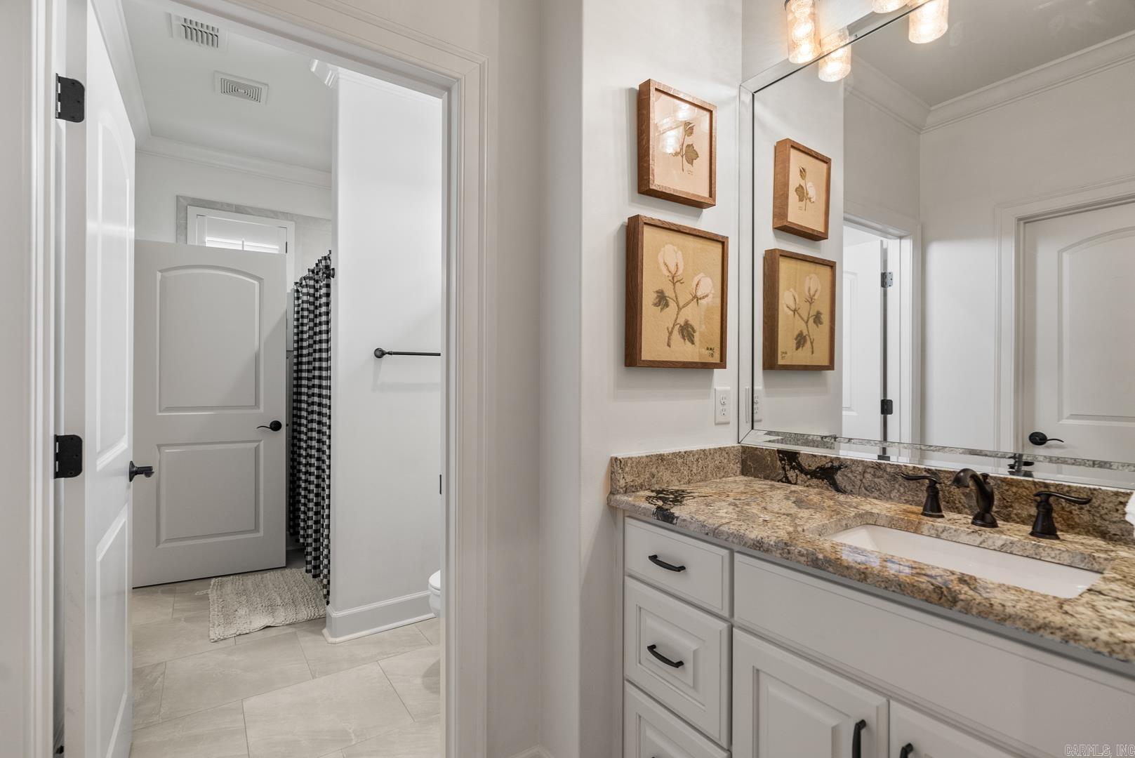 WOODLANDS EDGE - Residential