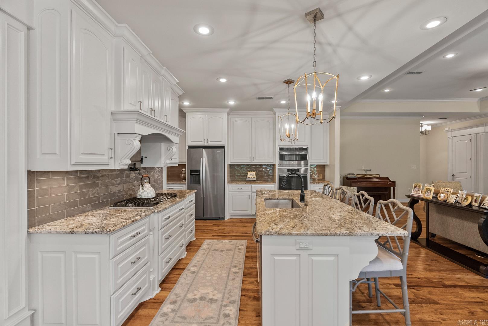 WOODLANDS EDGE - Residential