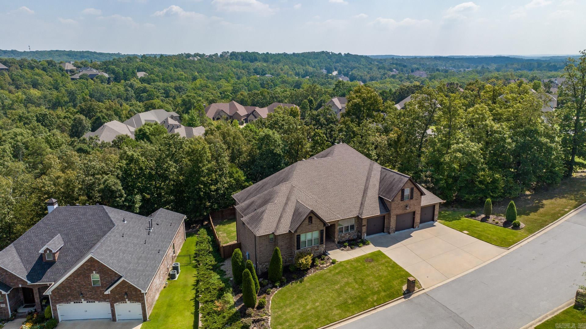 WOODLANDS EDGE - Residential