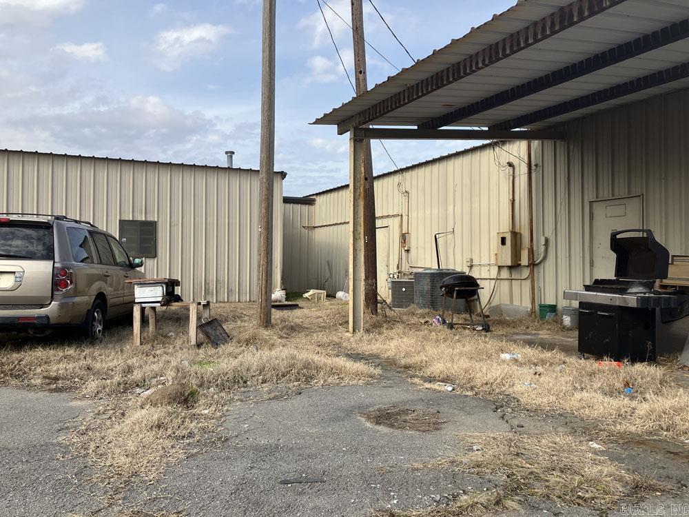 Metes & Bounds - Commercial Sale