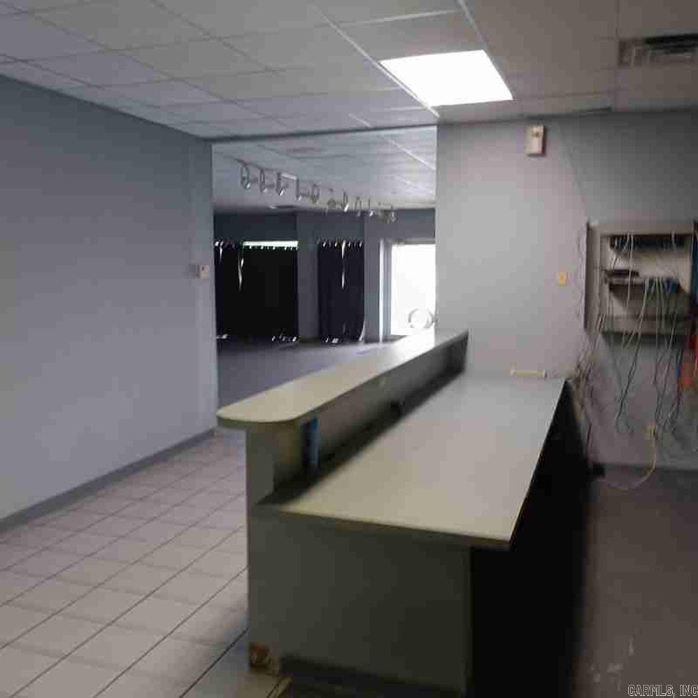 Metes & Bounds - Commercial Sale