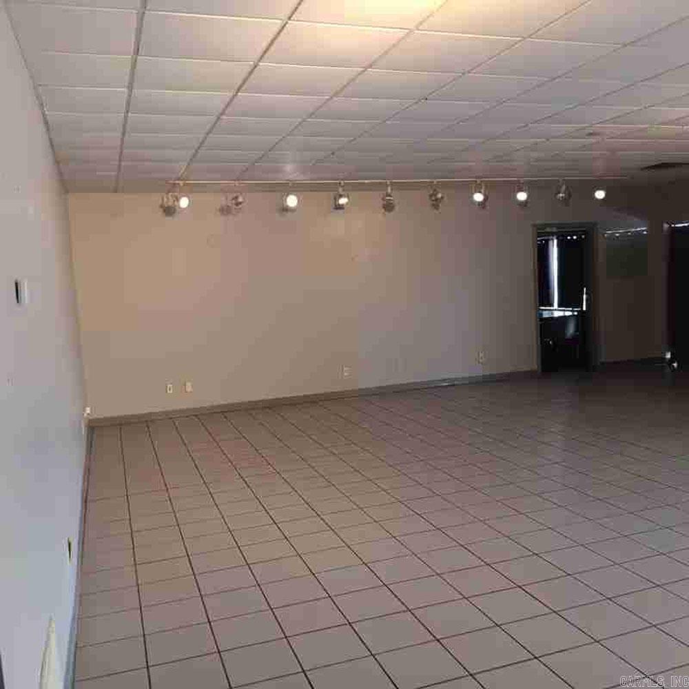 Metes & Bounds - Commercial Sale