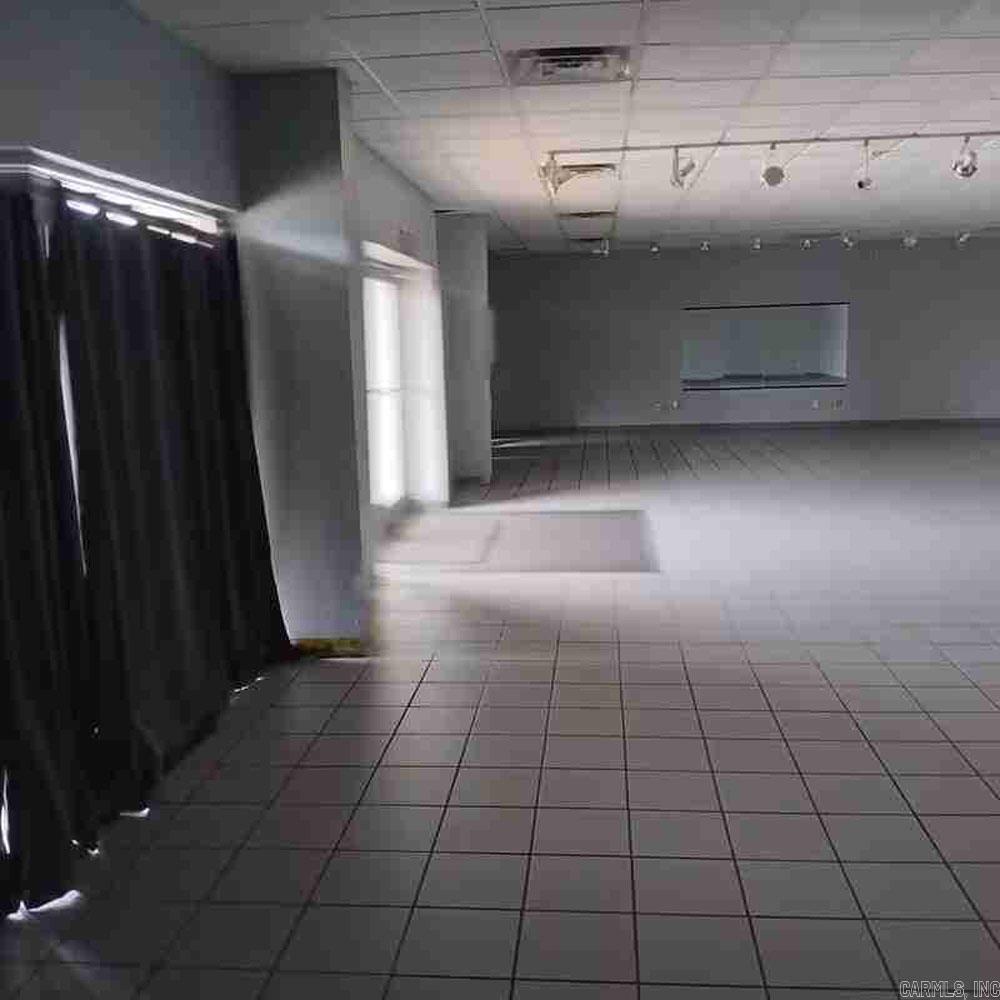 Metes & Bounds - Commercial Sale