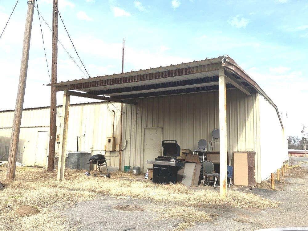 Metes & Bounds - Commercial Sale