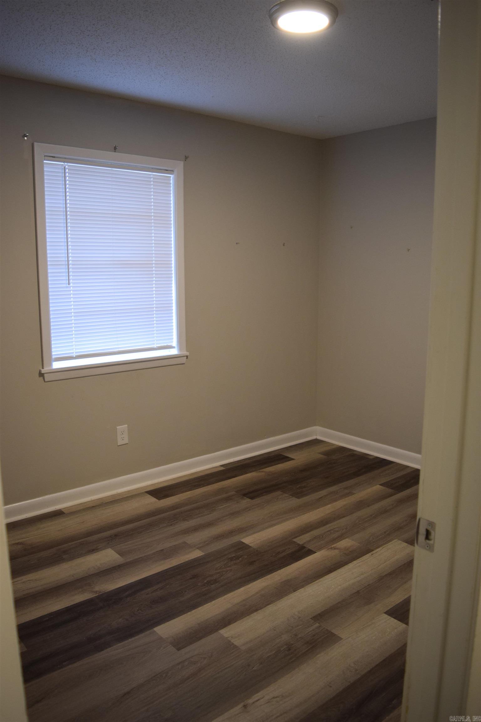 ROLLING ACRES - Residential