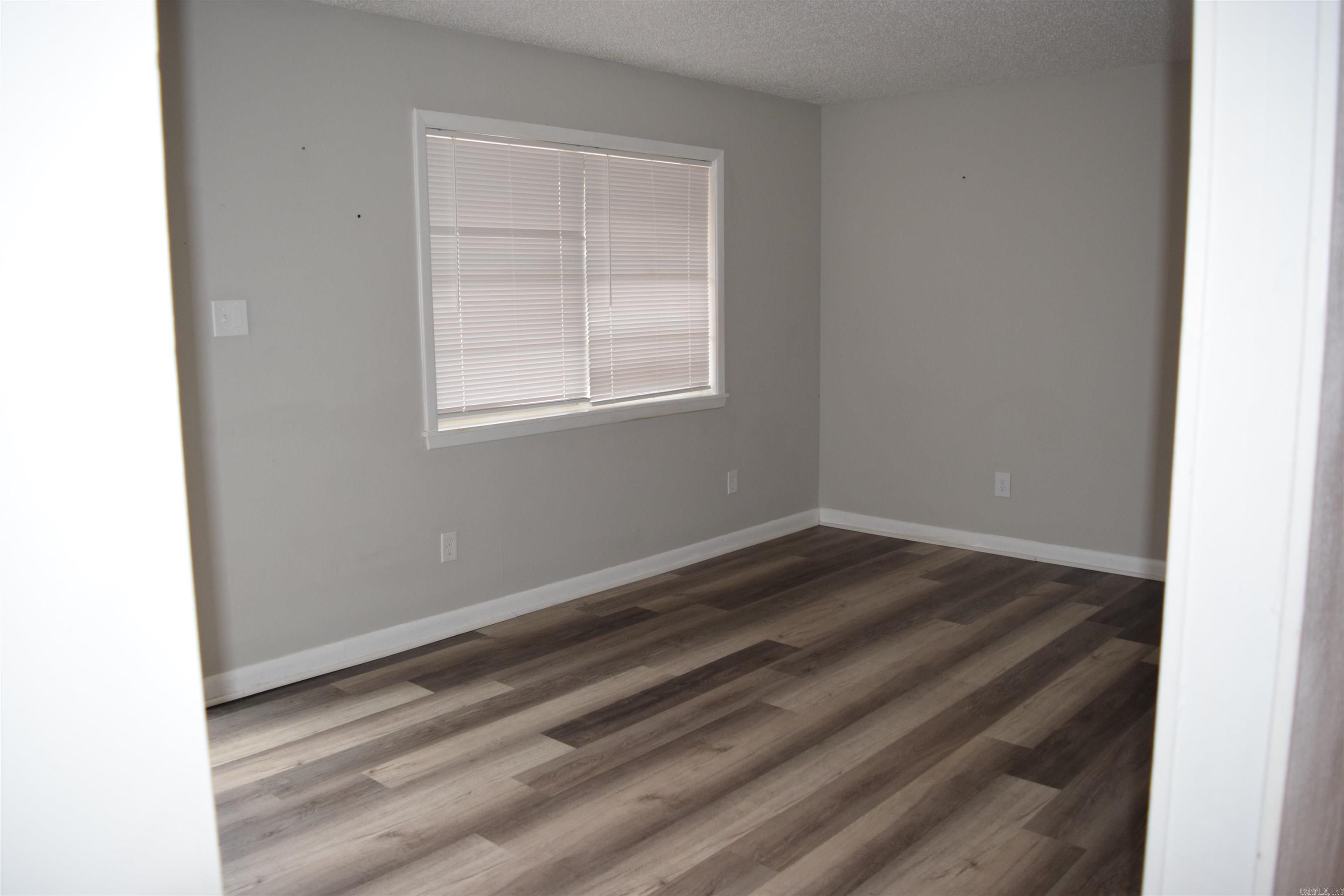 ROLLING ACRES - Residential