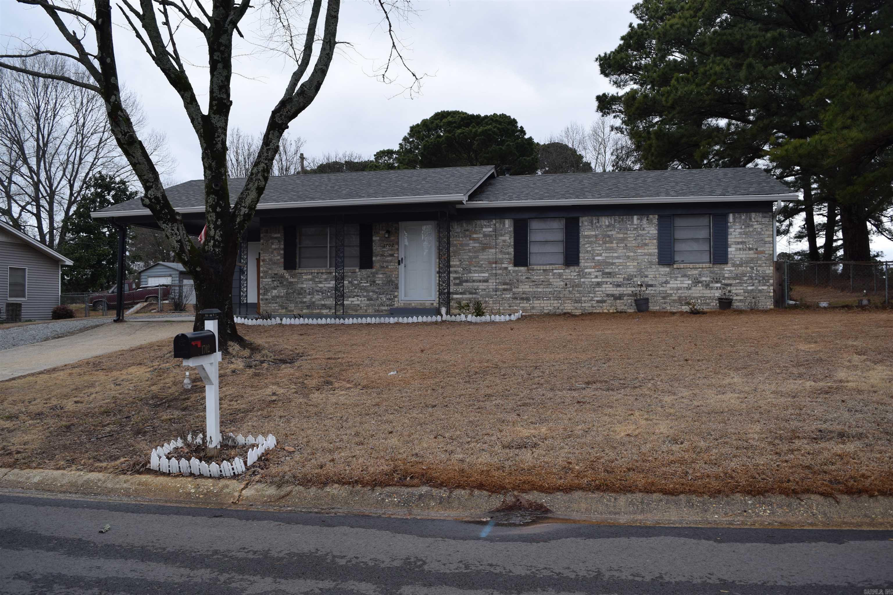 ROLLING ACRES - Residential