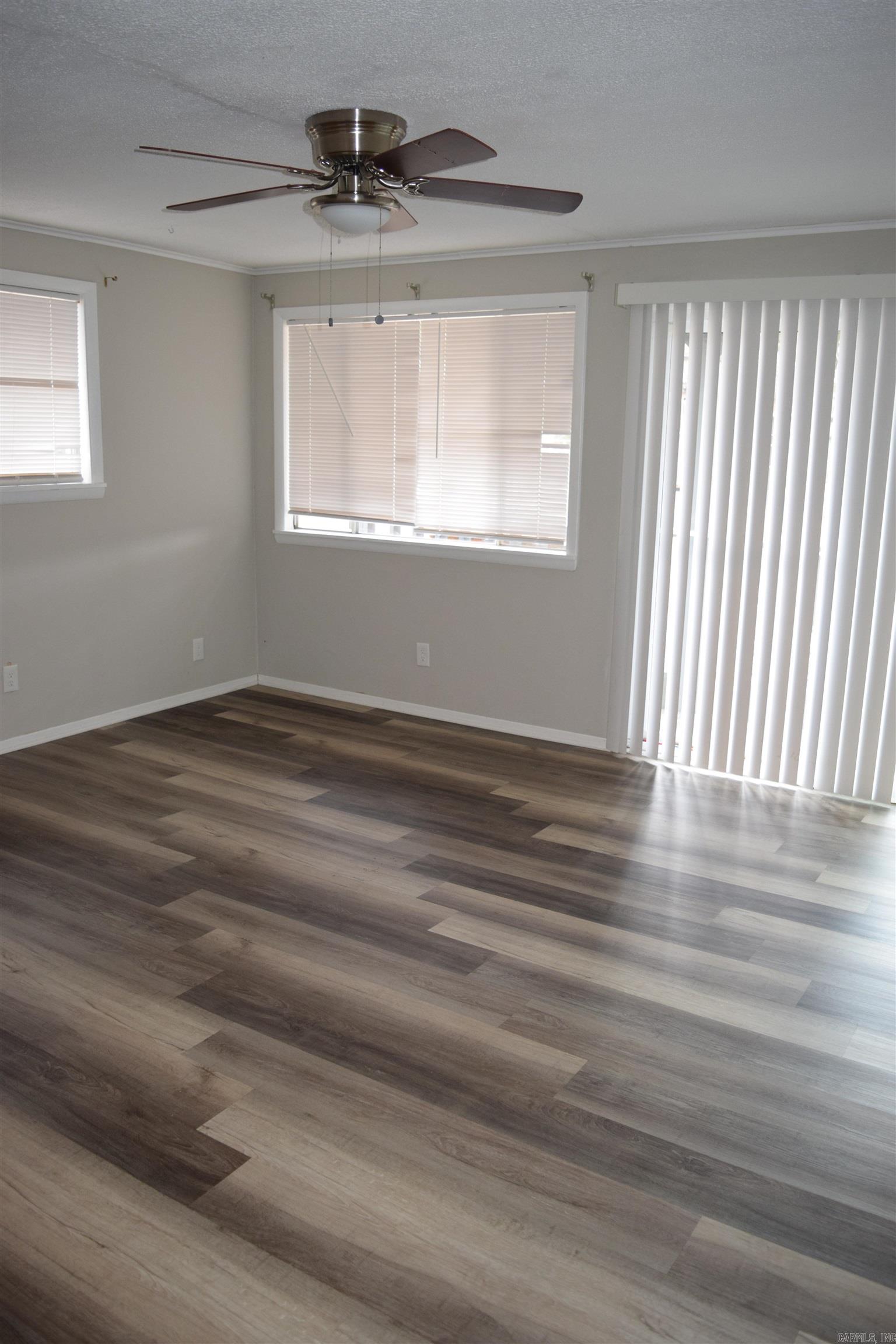 ROLLING ACRES - Residential