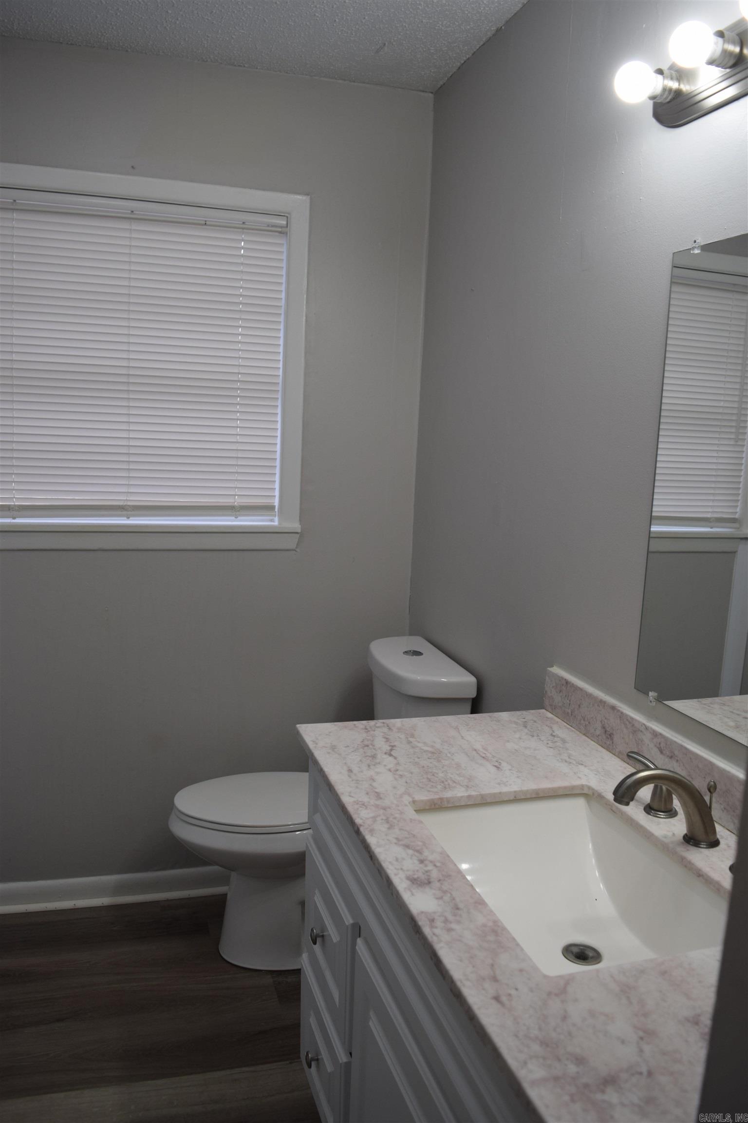 ROLLING ACRES - Residential