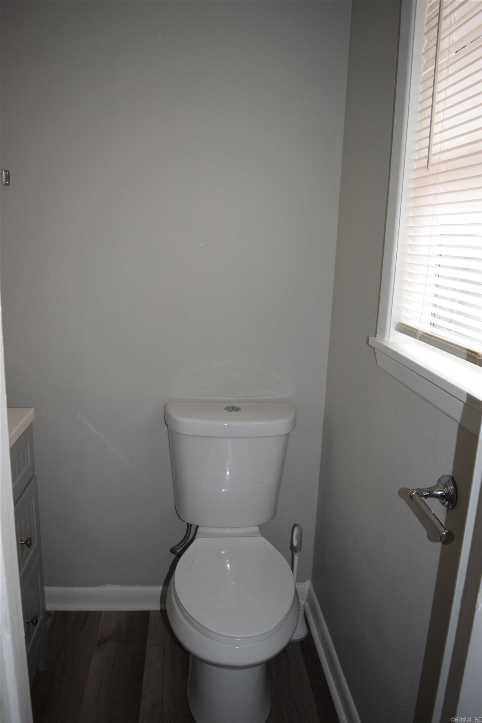 ROLLING ACRES - Residential