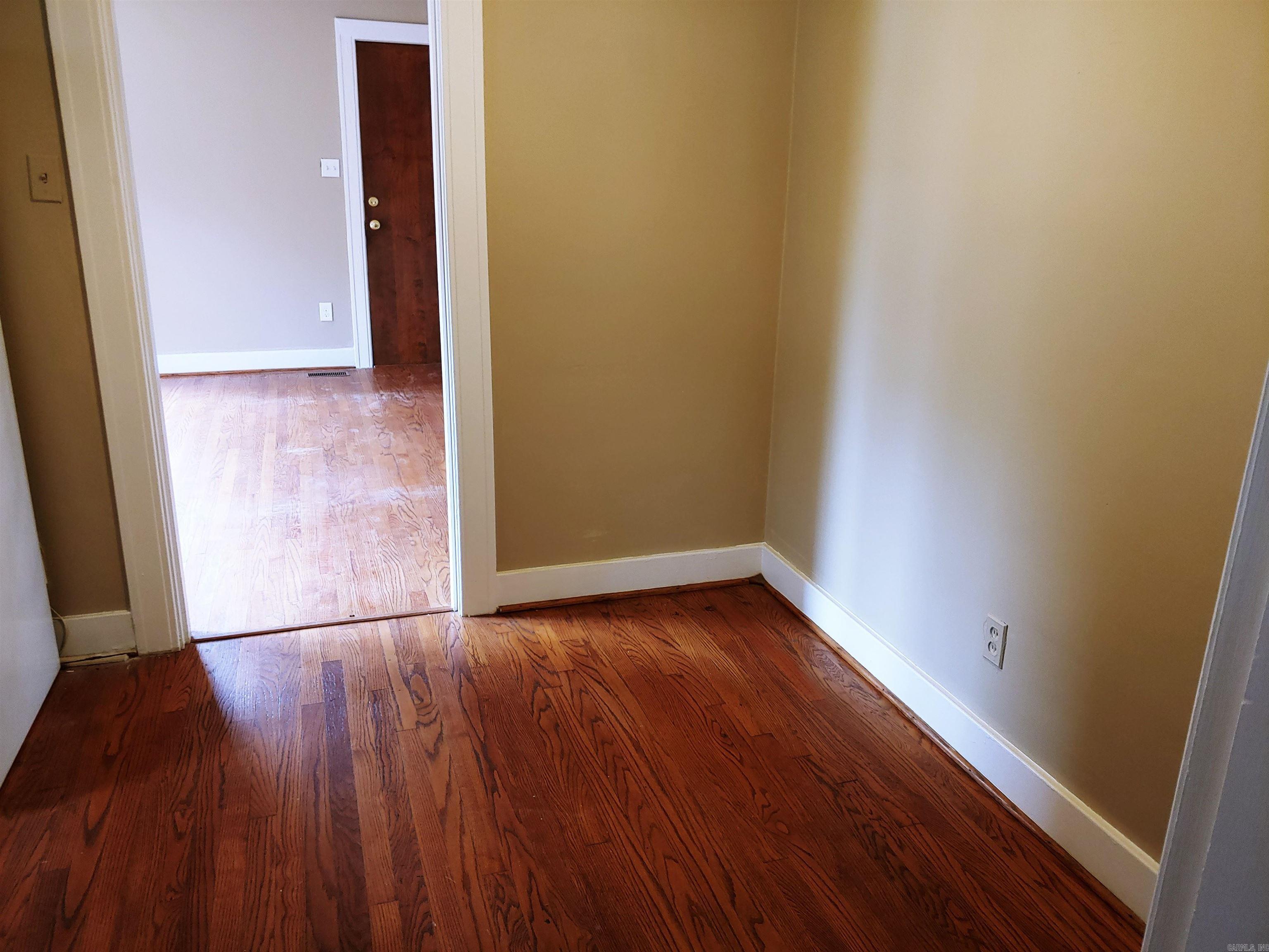 Glendale - Residential Income