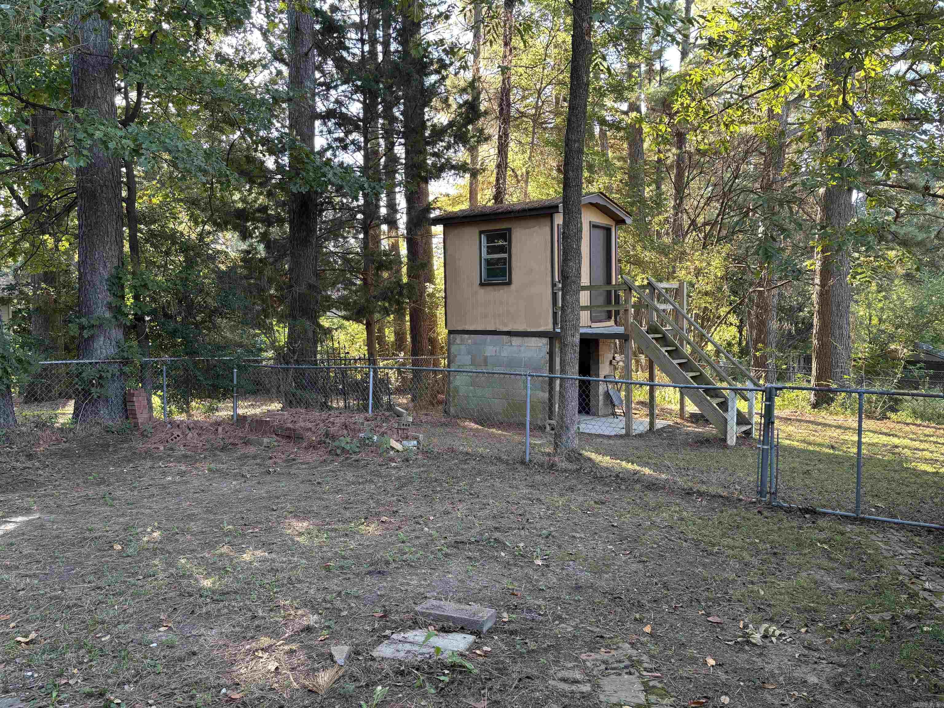 INDIAN HILLS - Residential