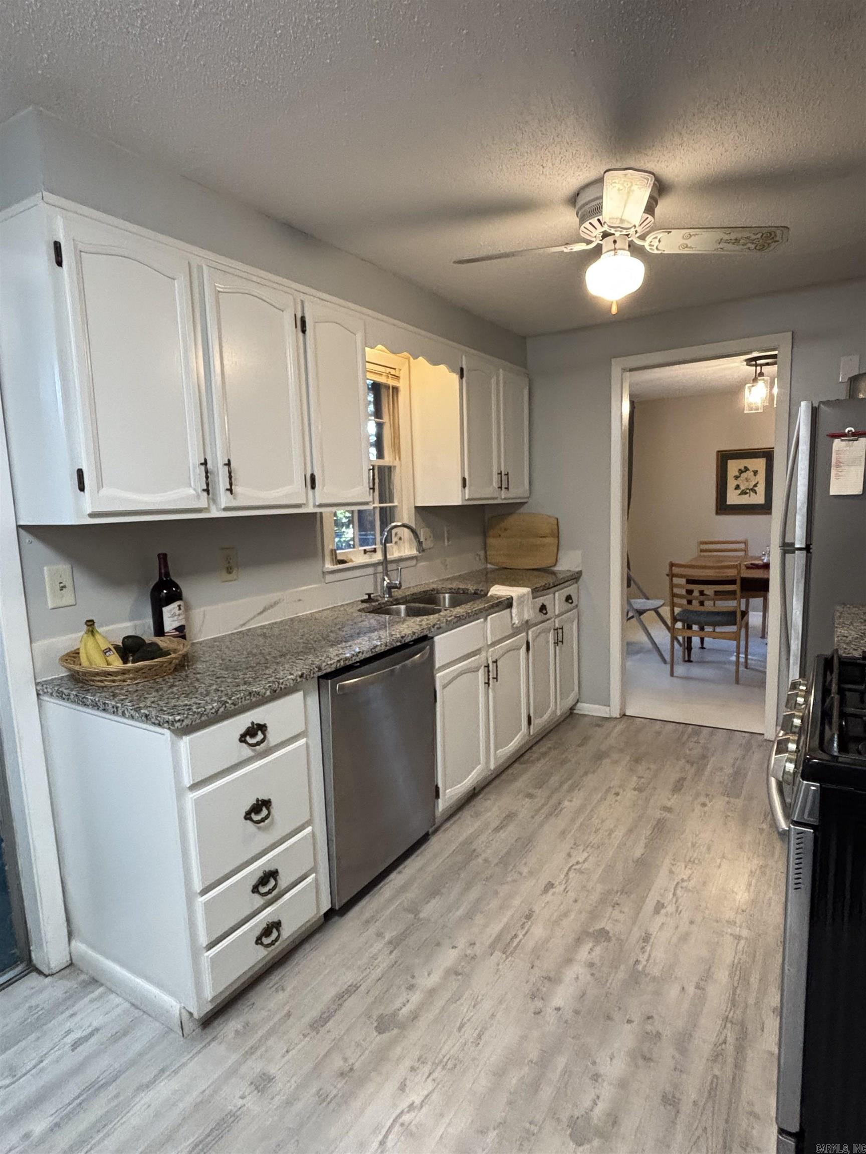 INDIAN HILLS - Residential