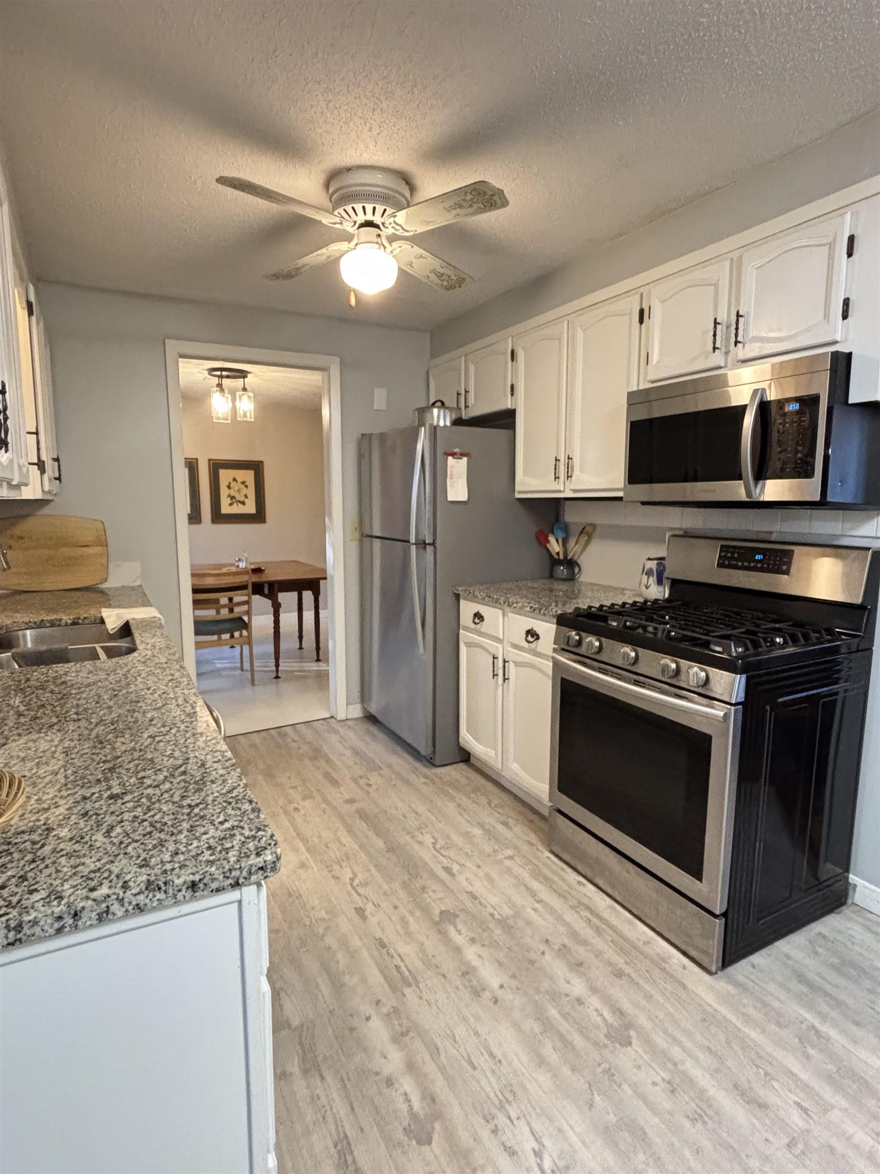 INDIAN HILLS - Residential