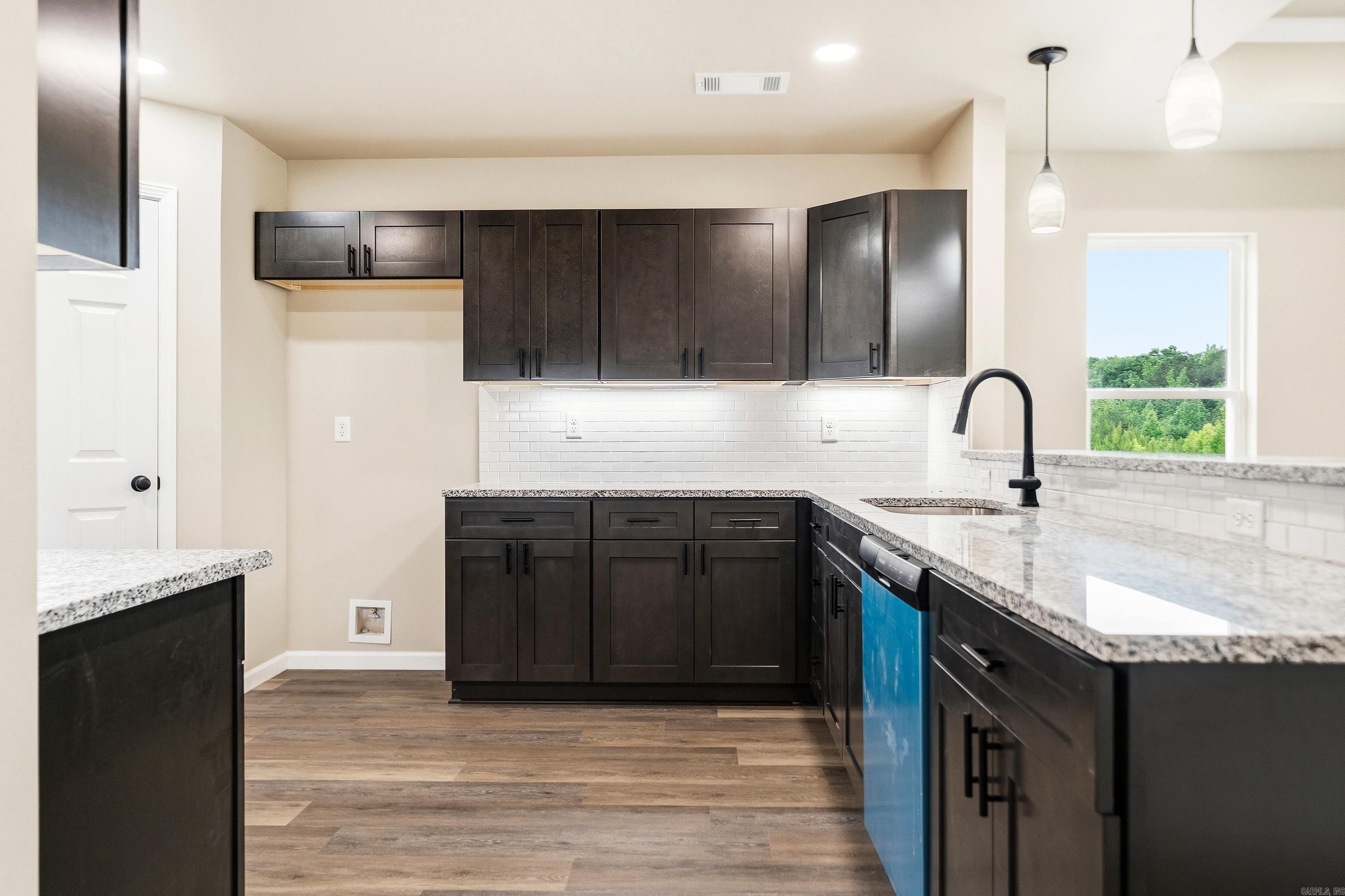 Lake Town - Residential