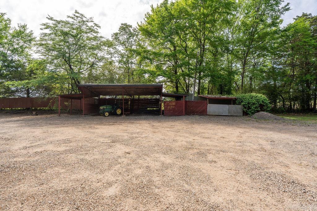 Heber Outside - Residential