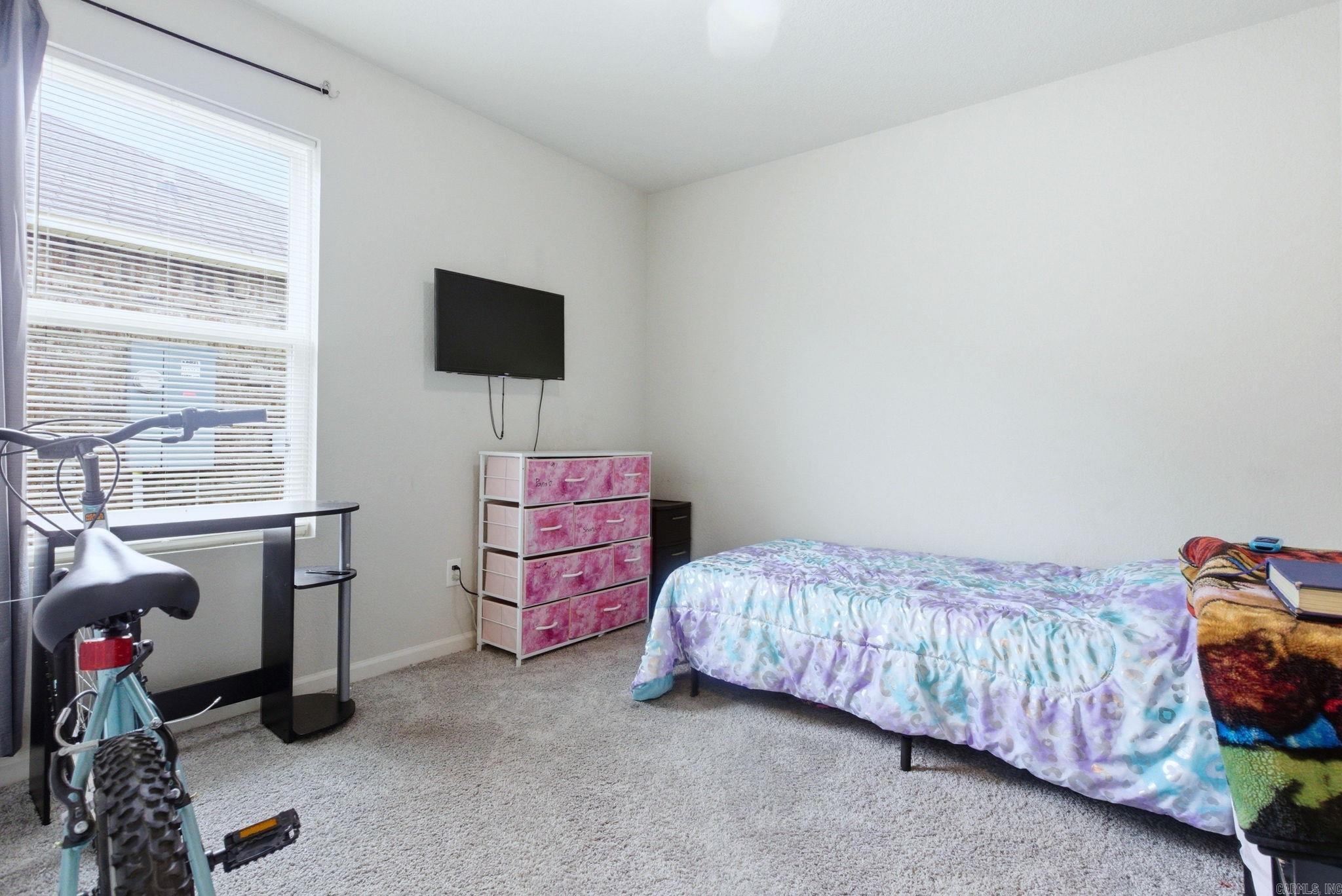 WHITE OAK CROSSING - Residential