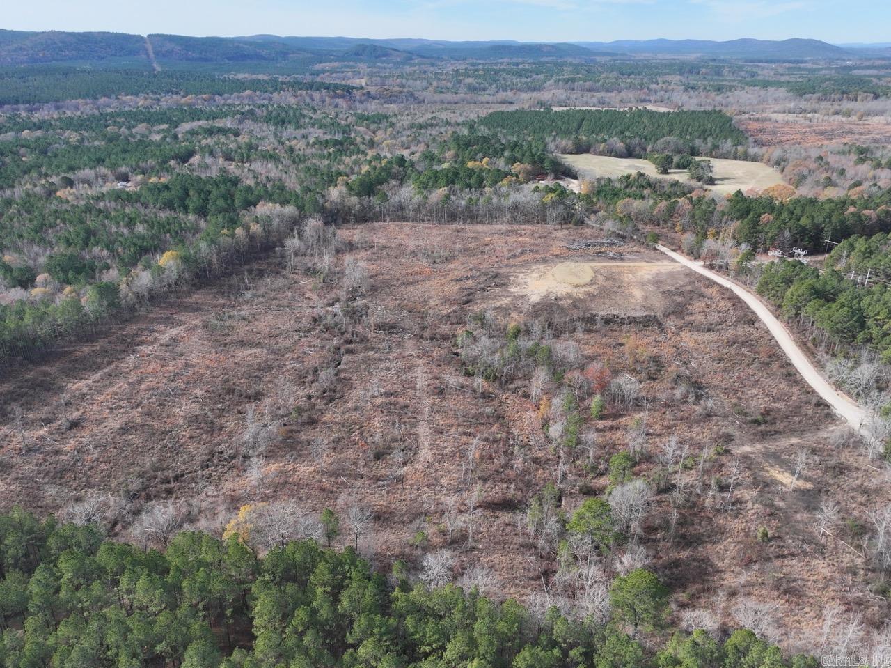 Metes & Bounds - Land