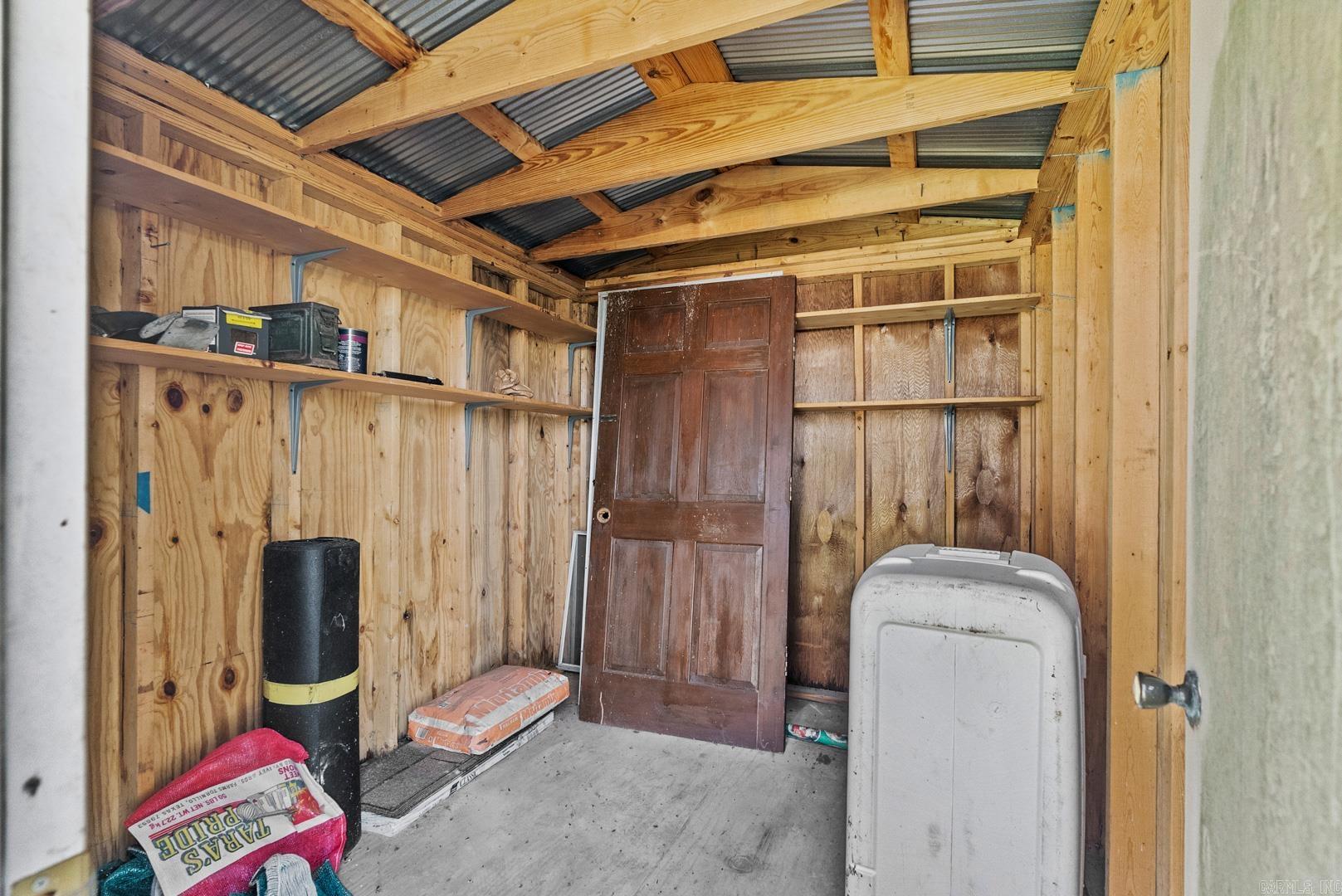 SADDLEWOOD ACRES - Residential