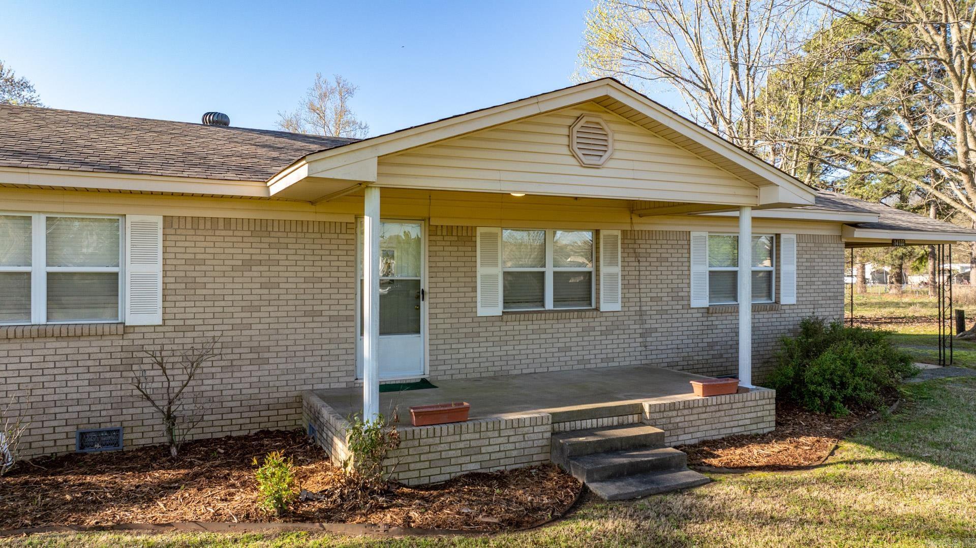 SADDLEWOOD ACRES - Residential