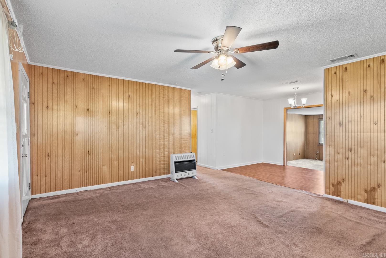 SADDLEWOOD ACRES - Residential