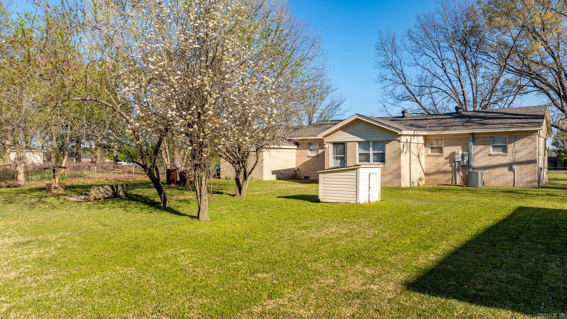 SADDLEWOOD ACRES - Residential