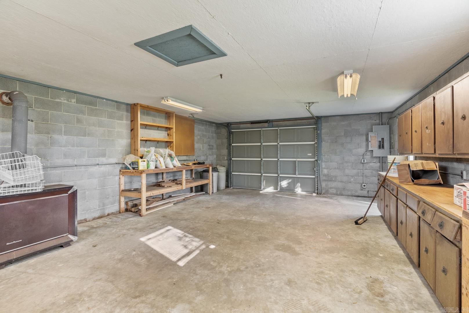 SADDLEWOOD ACRES - Residential