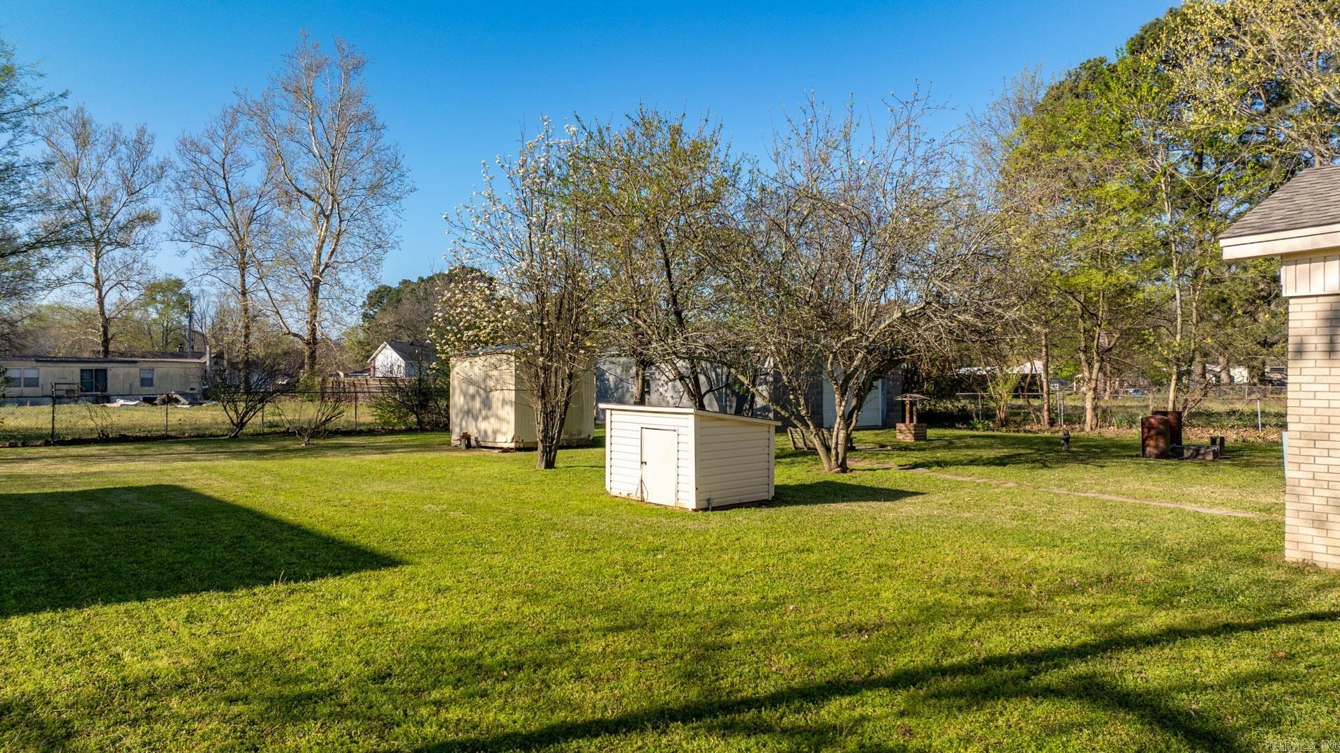 SADDLEWOOD ACRES - Residential