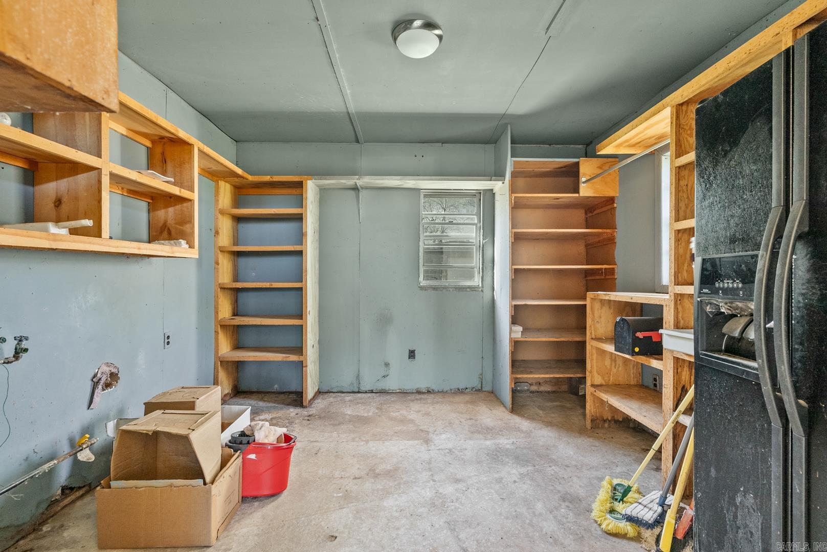 SADDLEWOOD ACRES - Residential