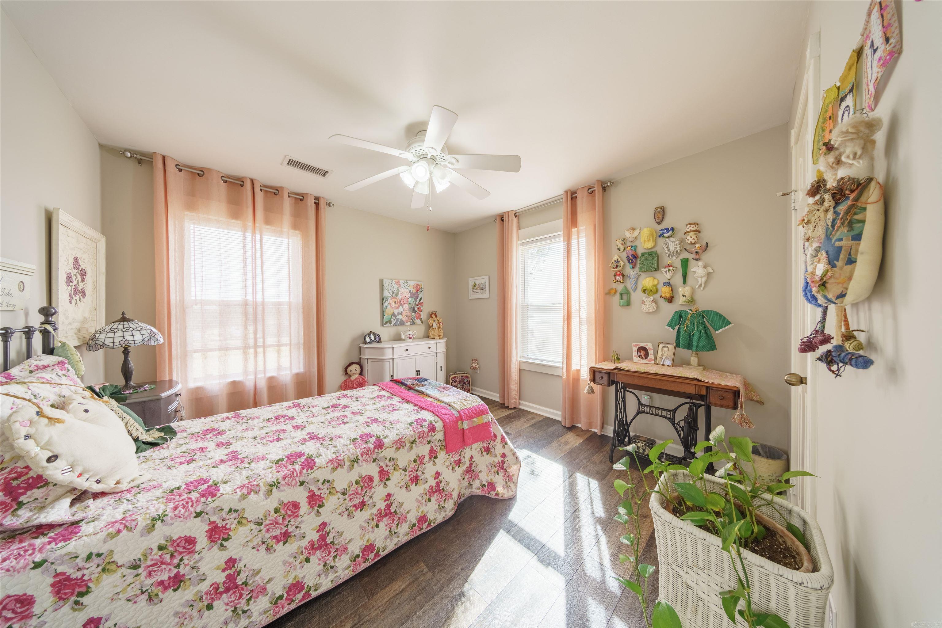 Double Oaks Estates - Residential