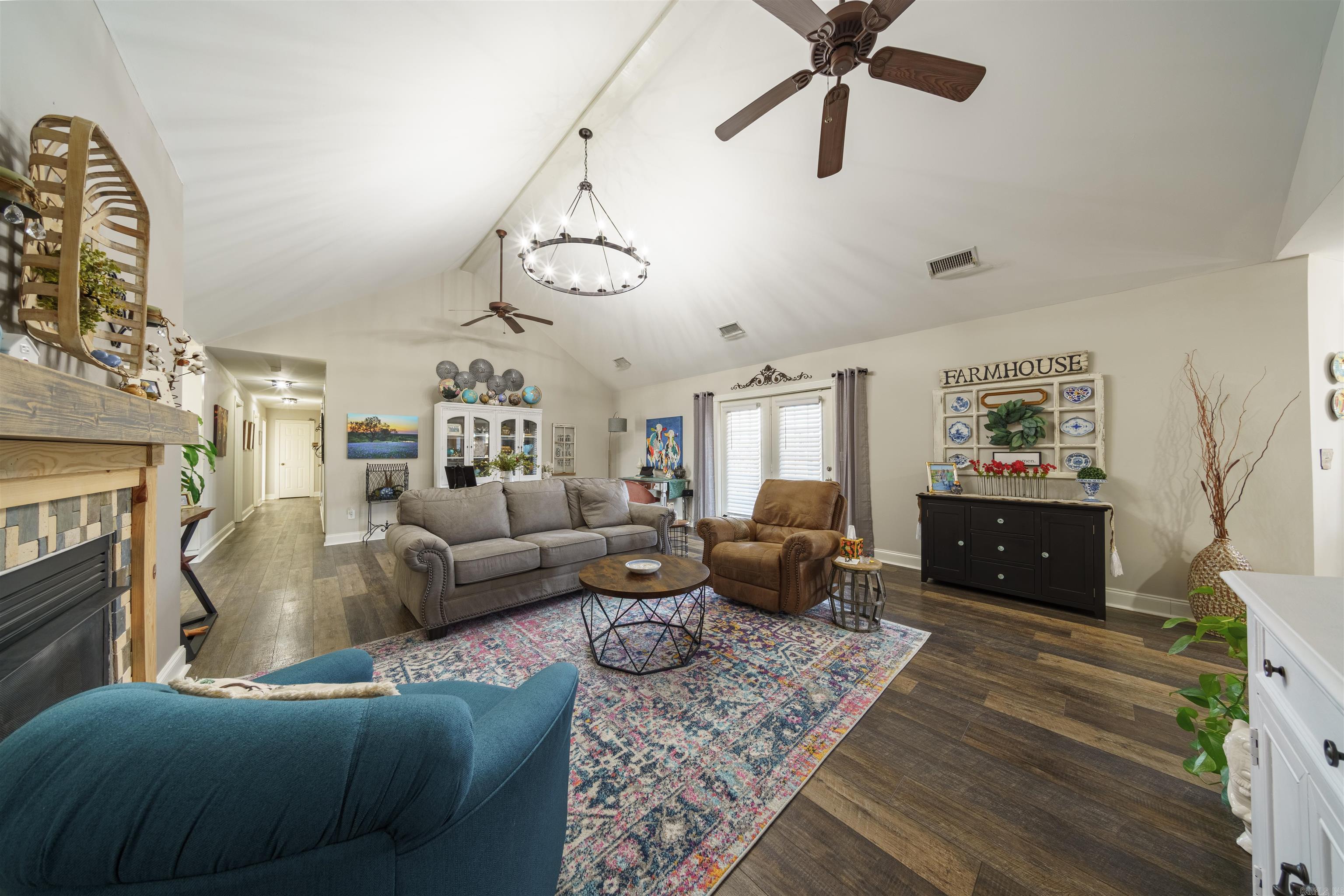 Double Oaks Estates - Residential