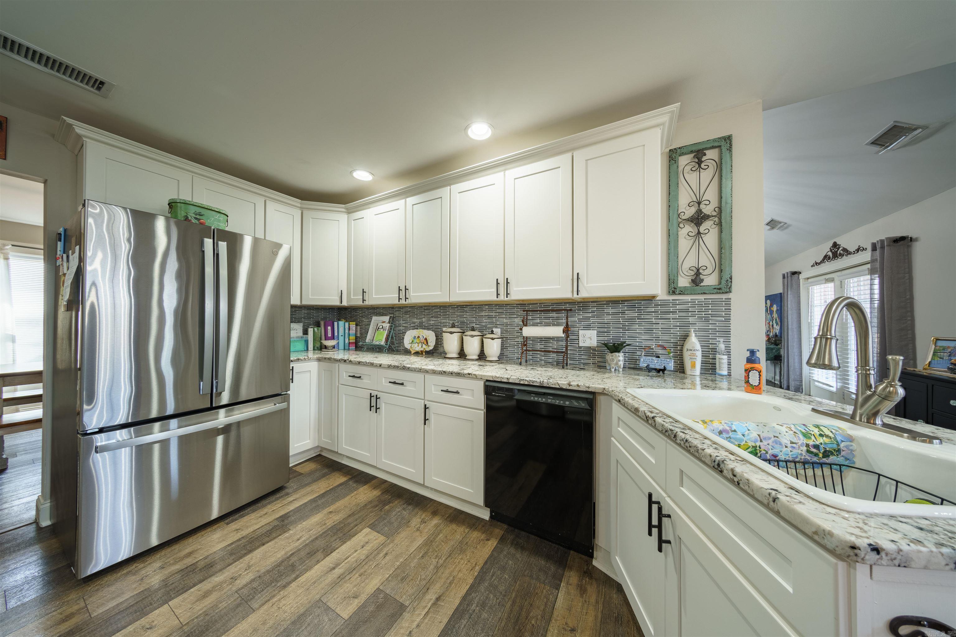 Double Oaks Estates - Residential