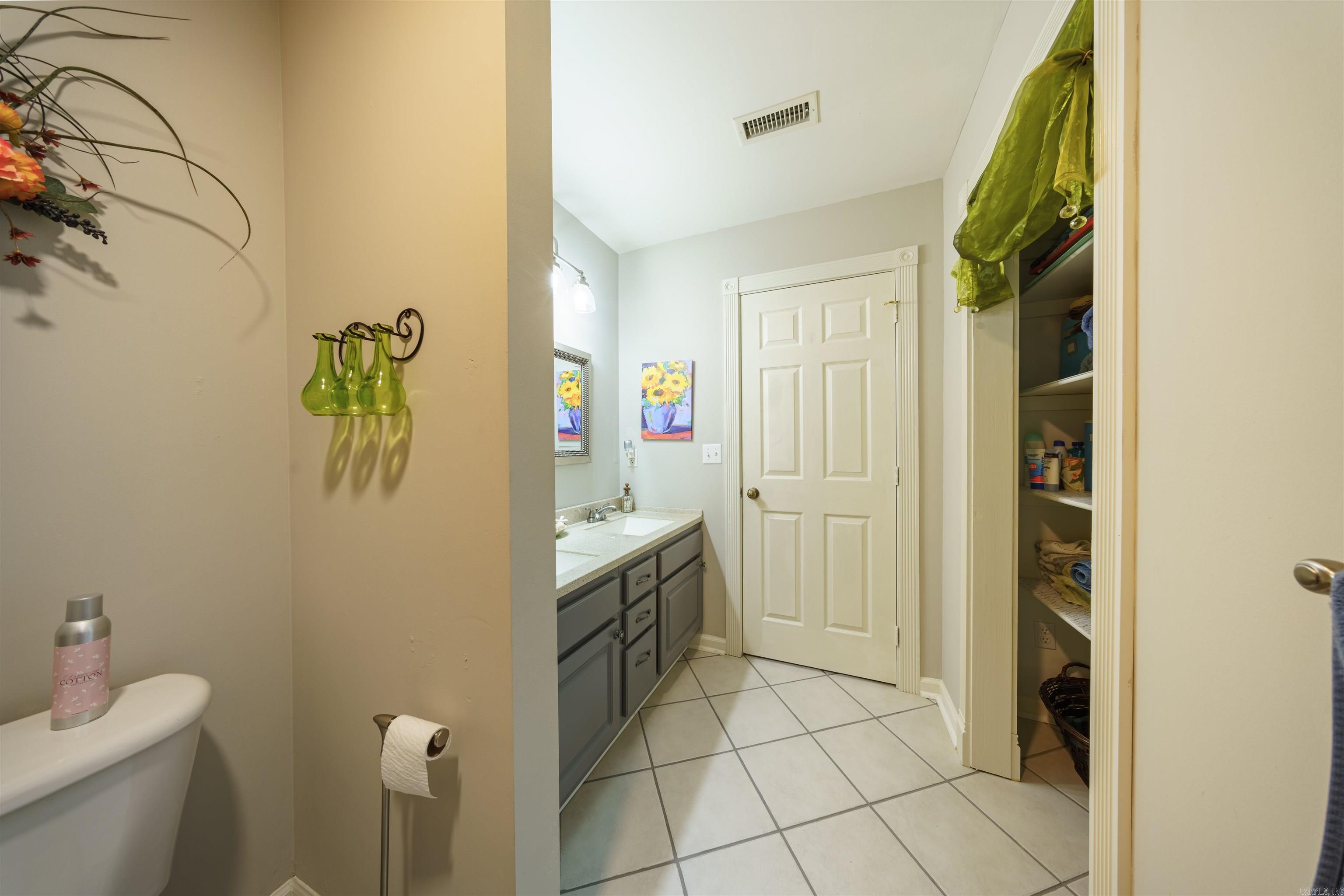 Double Oaks Estates - Residential